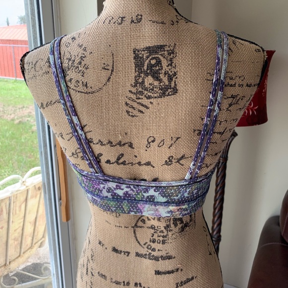 Lululemon Straight Up Bra Floral White Sports Bra - Picture 4 of 7